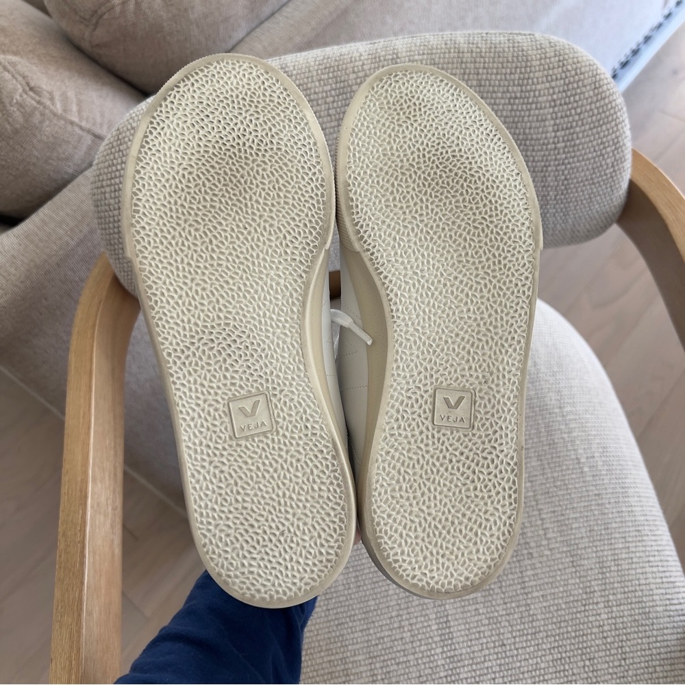 Veja Anthropologie Esplar Sneakers in Extra White - Picture 9 of 9